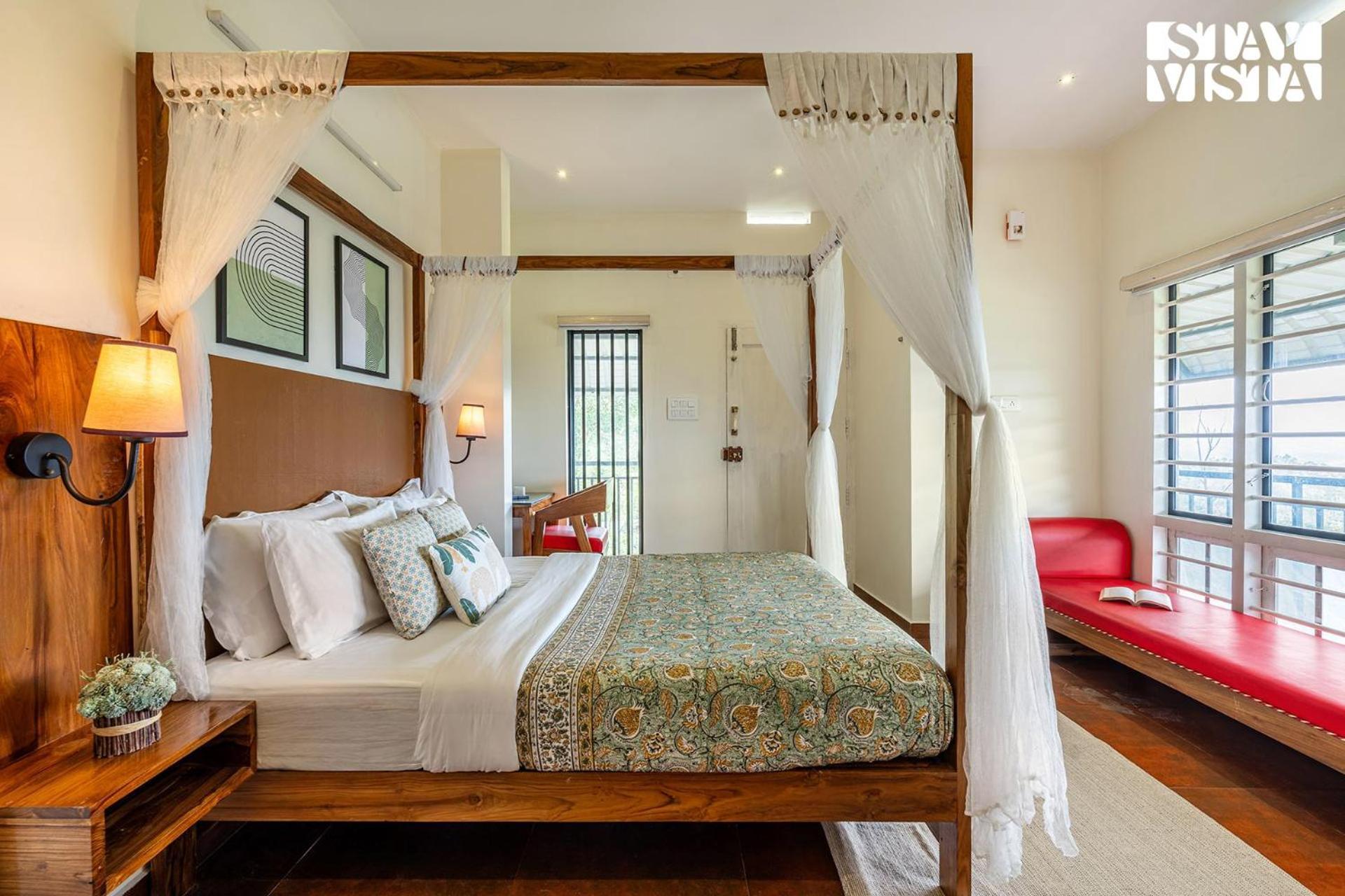 Stayvista At Titha Villa Santhanpara Kültér fotó